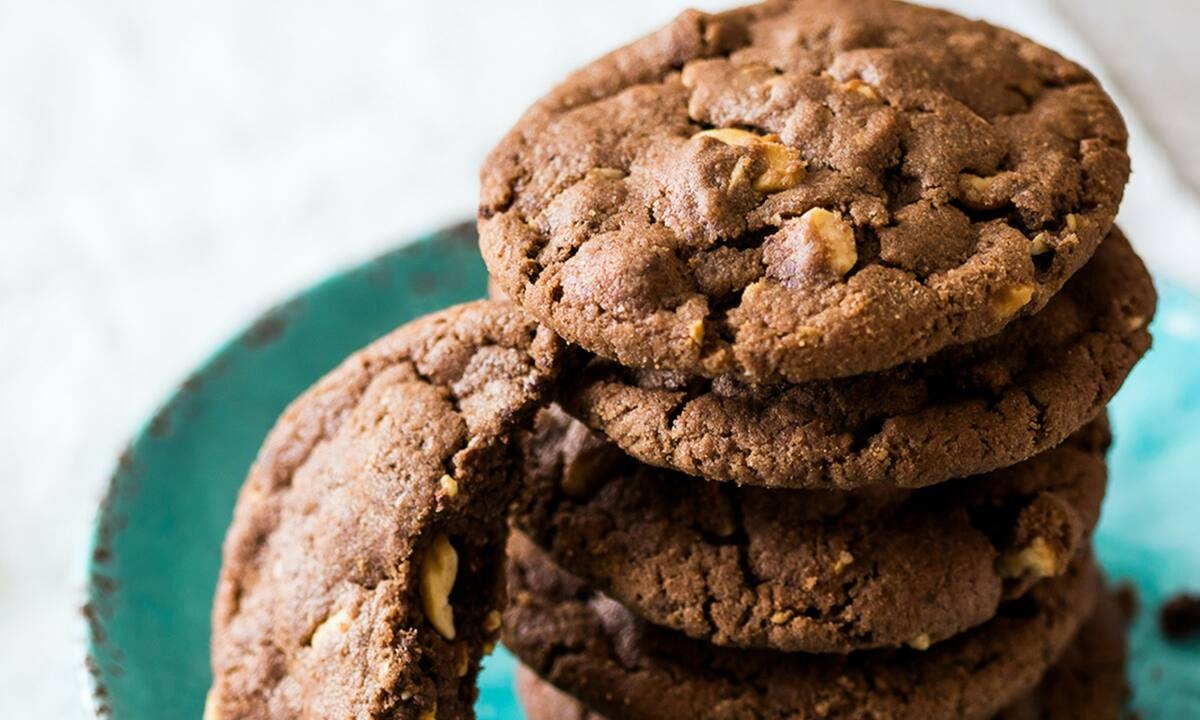 Παιδικά cookies με πορτοκάλι και φουντούκια
