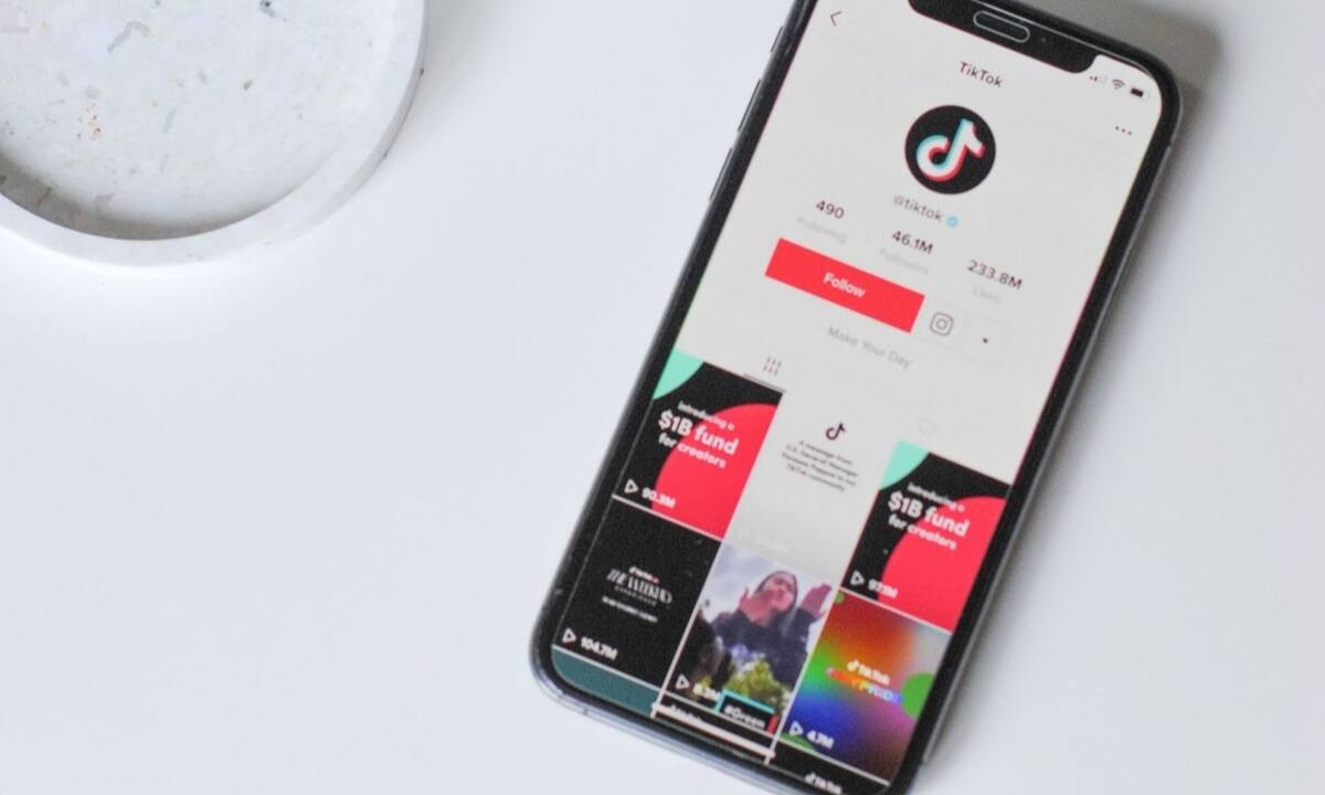 Όλα τα μυστικά για να γίνεις δημοφιλής στο TikTok