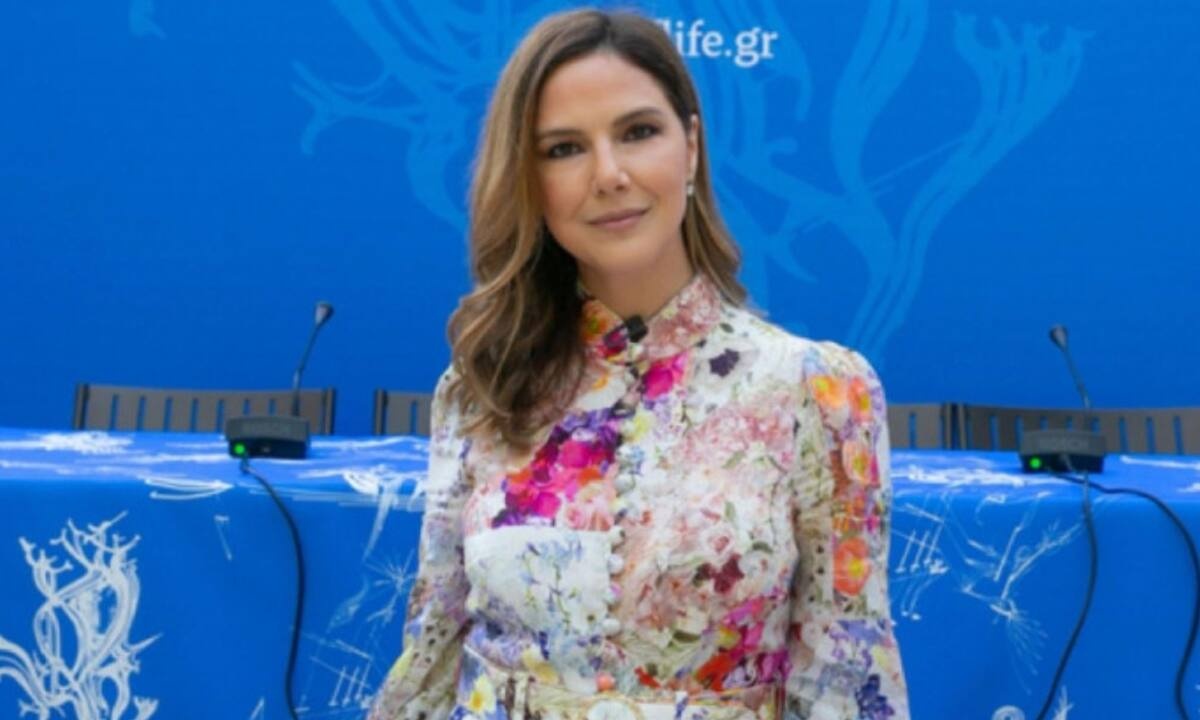 H Φαίη Μπαρμπαλιά Μάνεση, μέσα από το νέο της βιβλίο αφουγκράζεται την «Τέχνη της Ζωής» (Από το blog της Majenco)