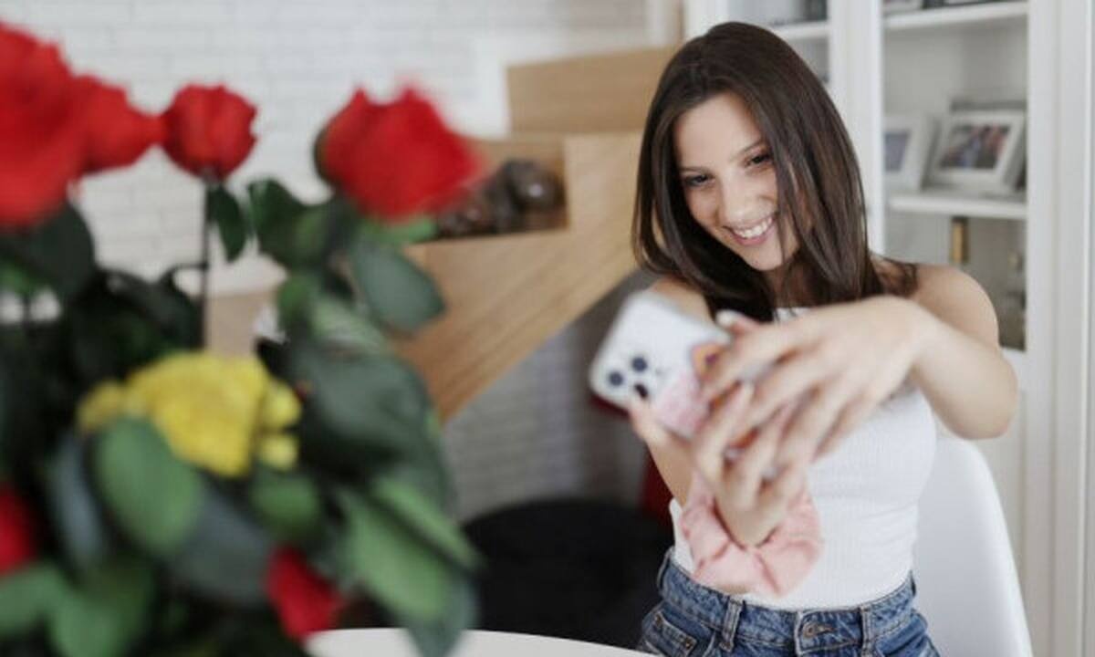 #WhenNoOneIsWatching: Κάνω beauty tik tok videos τα οποία δεν δημοσιεύω ποτέ!