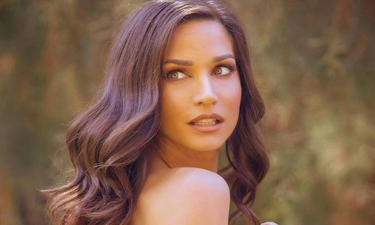 Κατερίνα Γερονικολού: Ο Γιάννης έχει ξεκινήσει γυρίσματα και με ψιλοπαρατάει– Είναι και μαυρισμένος