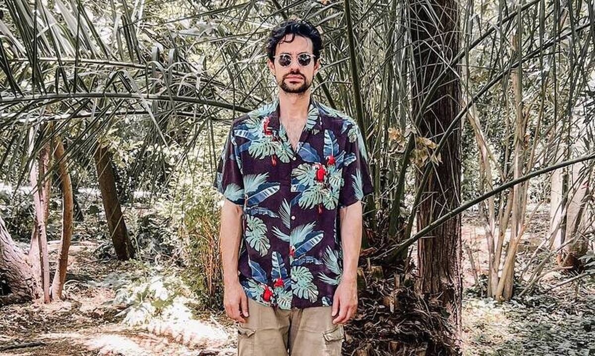 Ορφέας Αυγουστίδης: Έγινε 37 ετών και αυτή είναι η πιο απίθανη φώτο- Οι ευχές των διάσημων φίλων του