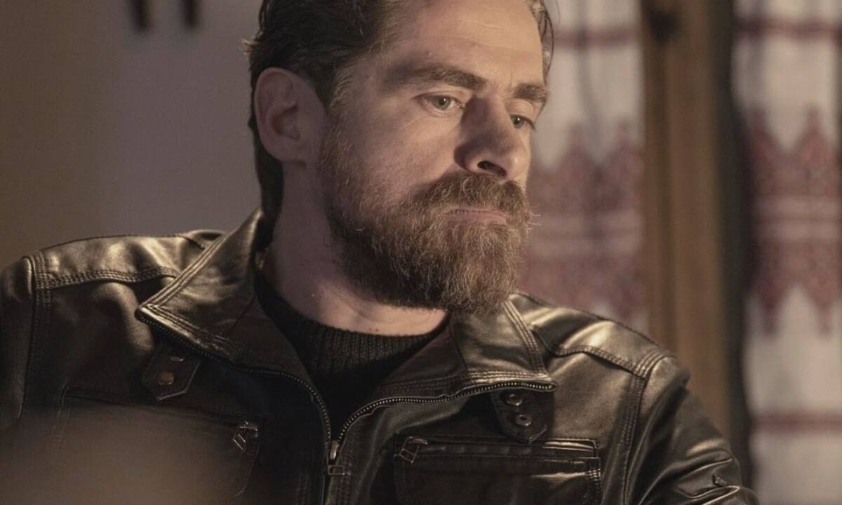 Σασμός: Aποθέωση στο Twitter για τον Μαθιό από κάθε κακοποιημένη γυναίκα