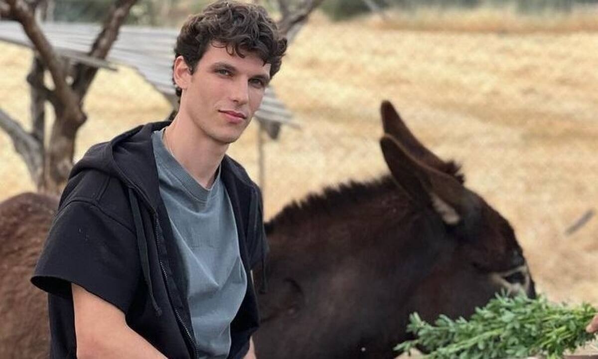 Βασίλης Μίχας: Ο Χρήστος από τη Γη της Ελιάς είχε φτάσει να ζυγίζει 69 κιλά!