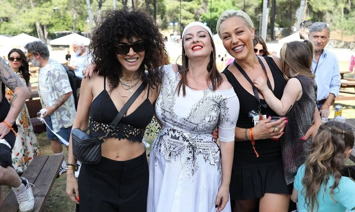 «Παρέλαση» επωνύμων στο γαμήλιο πάρτι της Φιλίτσας Βουλιώτη