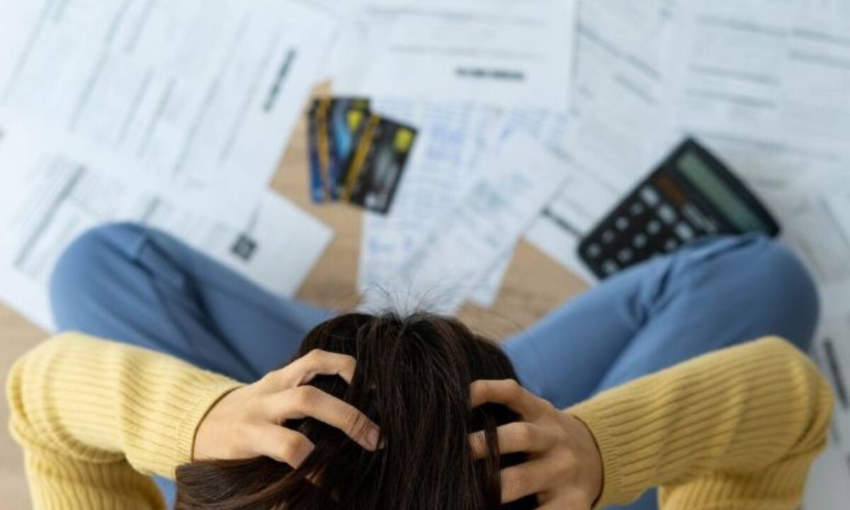 Μνημόνια… ξανά; Τι λένε τα άστρα