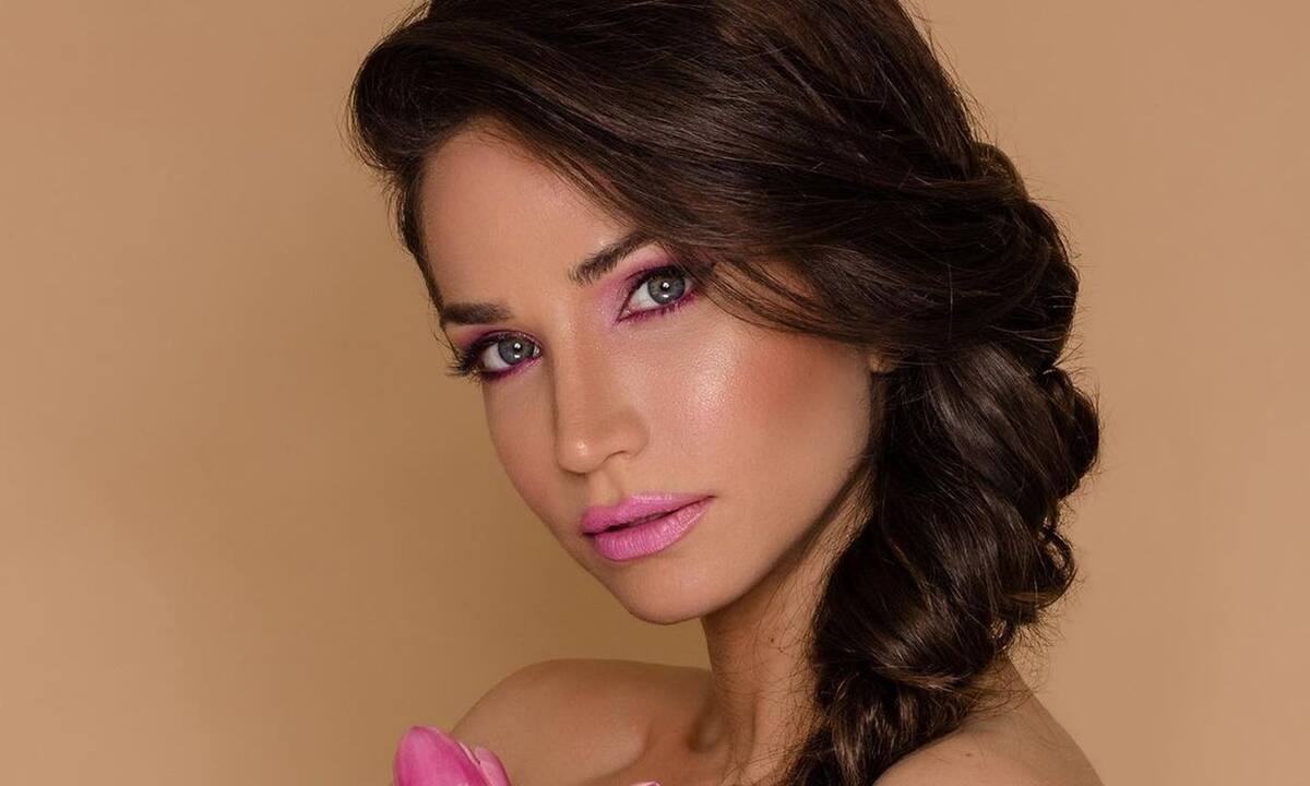 Γερονικολού: «Οικογένεια, φίλοι, σύντροφος, είναι το μοναδικό αμετάβλητο κομμάτι της ζωής μου»