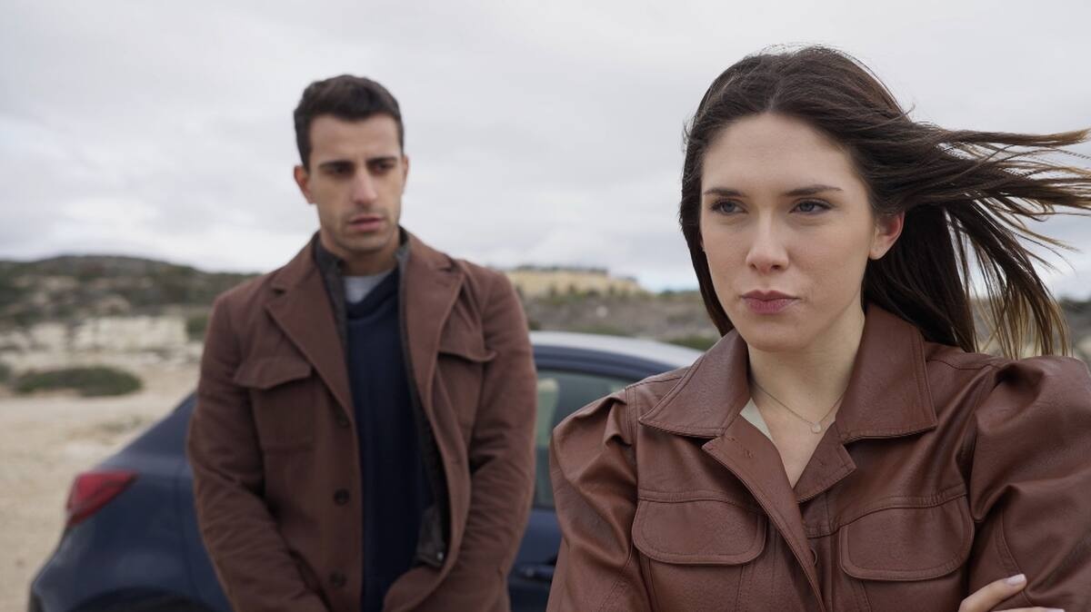 Η Γη της Ελιάς: Η Μυρτάλη ανάμεσα σε Αλέξη και Χρήστο - Μάνος και Μαρίνα υιοθετούν την Αγγελική