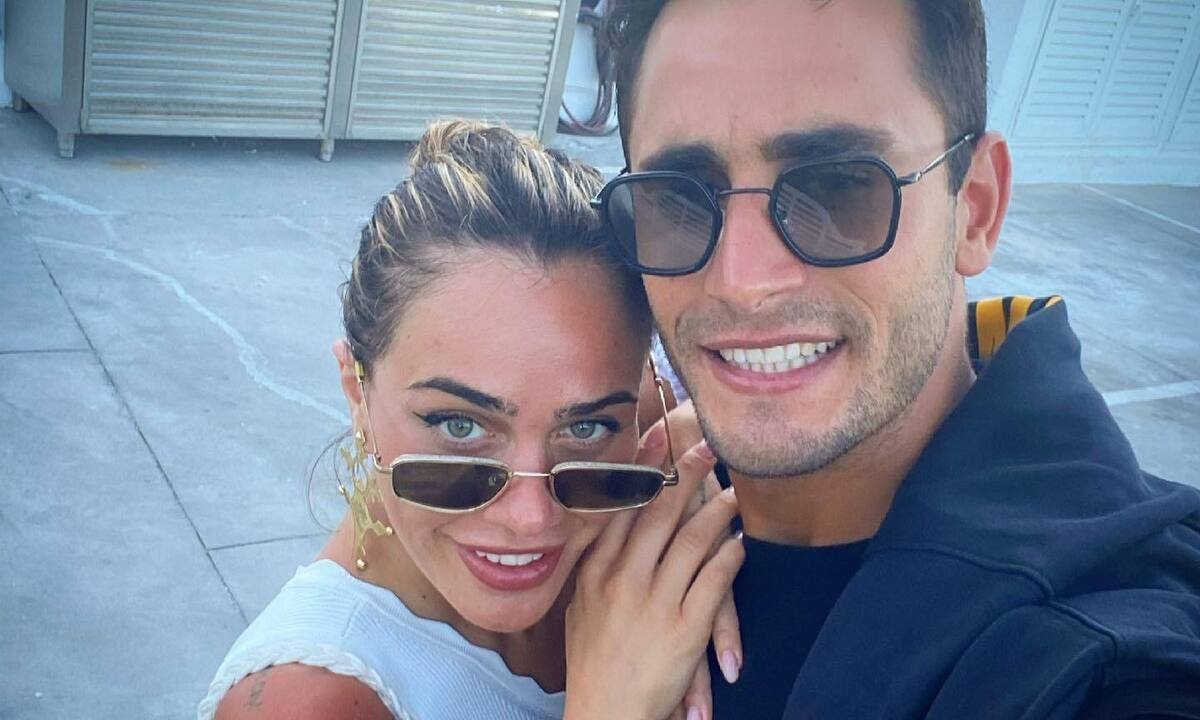 Καπότσης: Με μαντινάδες πέρασε τις τελευταίες του στιγμές ως... εργένης λίγες ώρες πριν τον γάμο