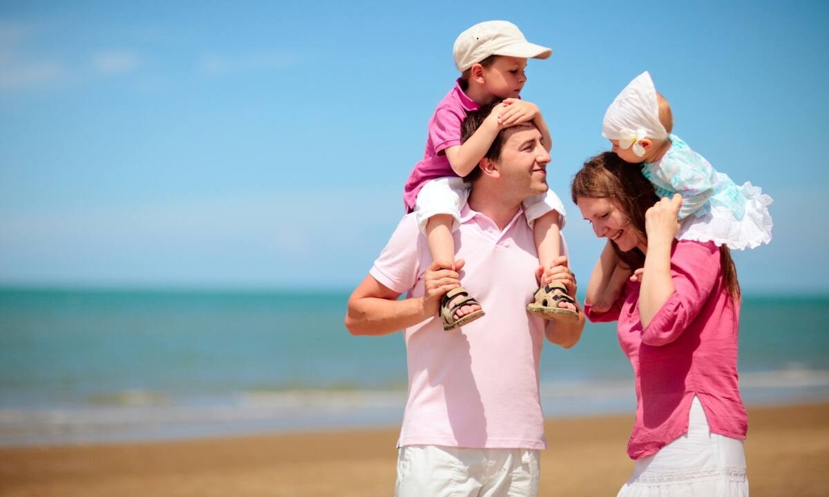 Έξυπνες συμβουλές για να μειώσετε το κόστος των διακοπών