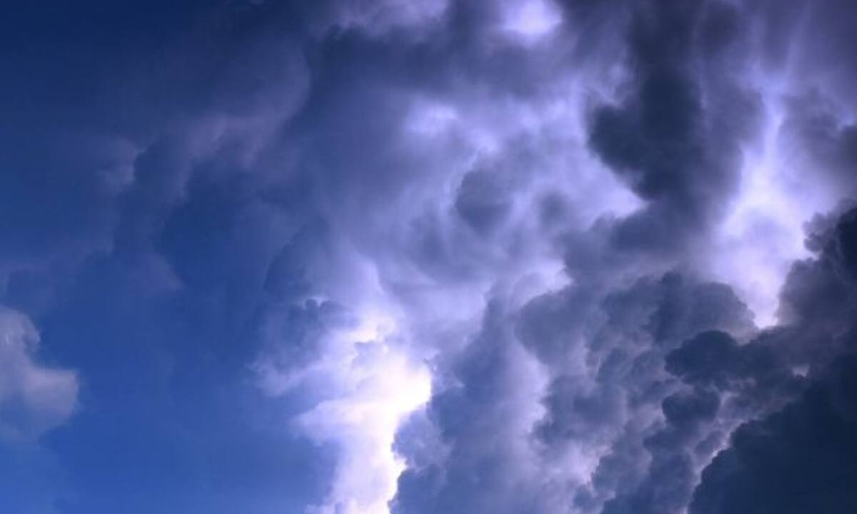 Σήμερα 29/07: Απρόσμενη καταιγίδα