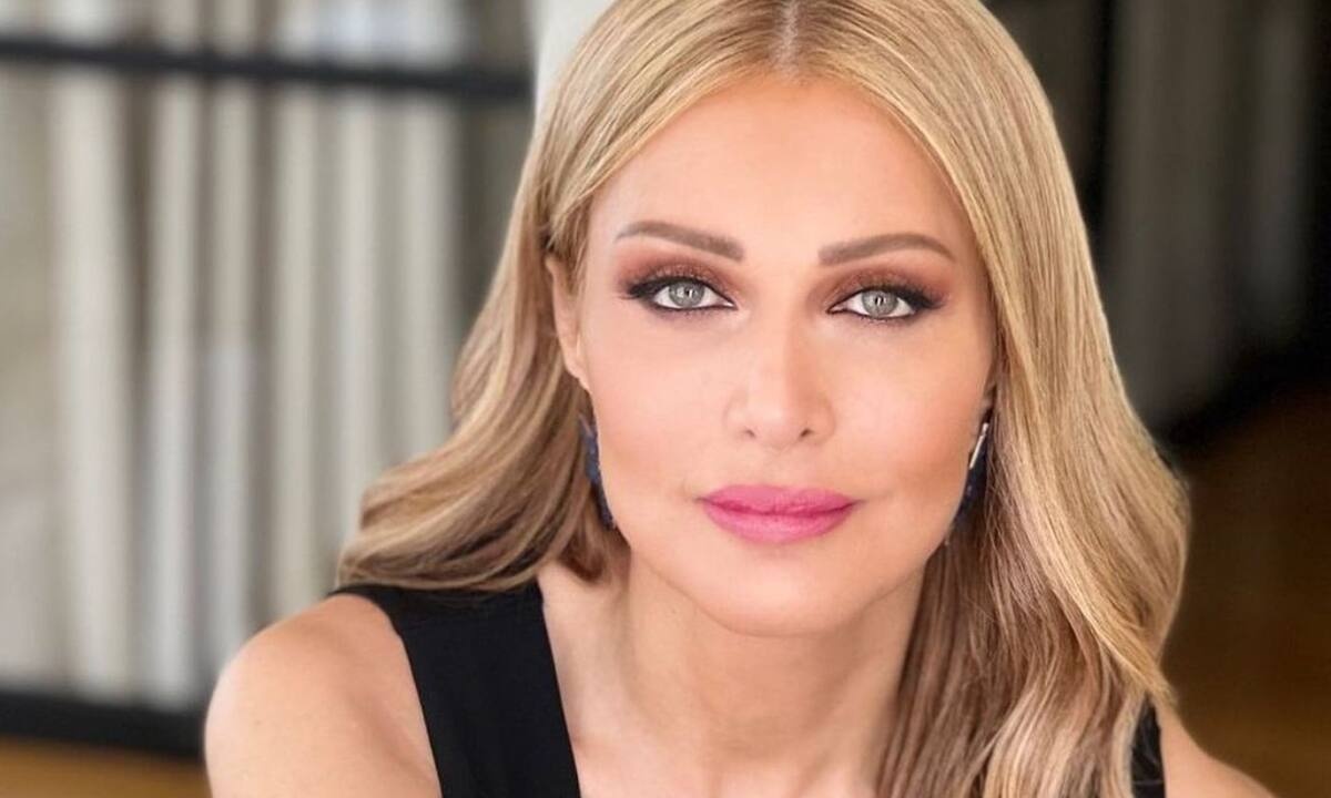 Οι θαυμάστριες της Νατάσας Θεοδωρίδου διέκοψαν συναυλία της: Οι απίθανες στιγμές