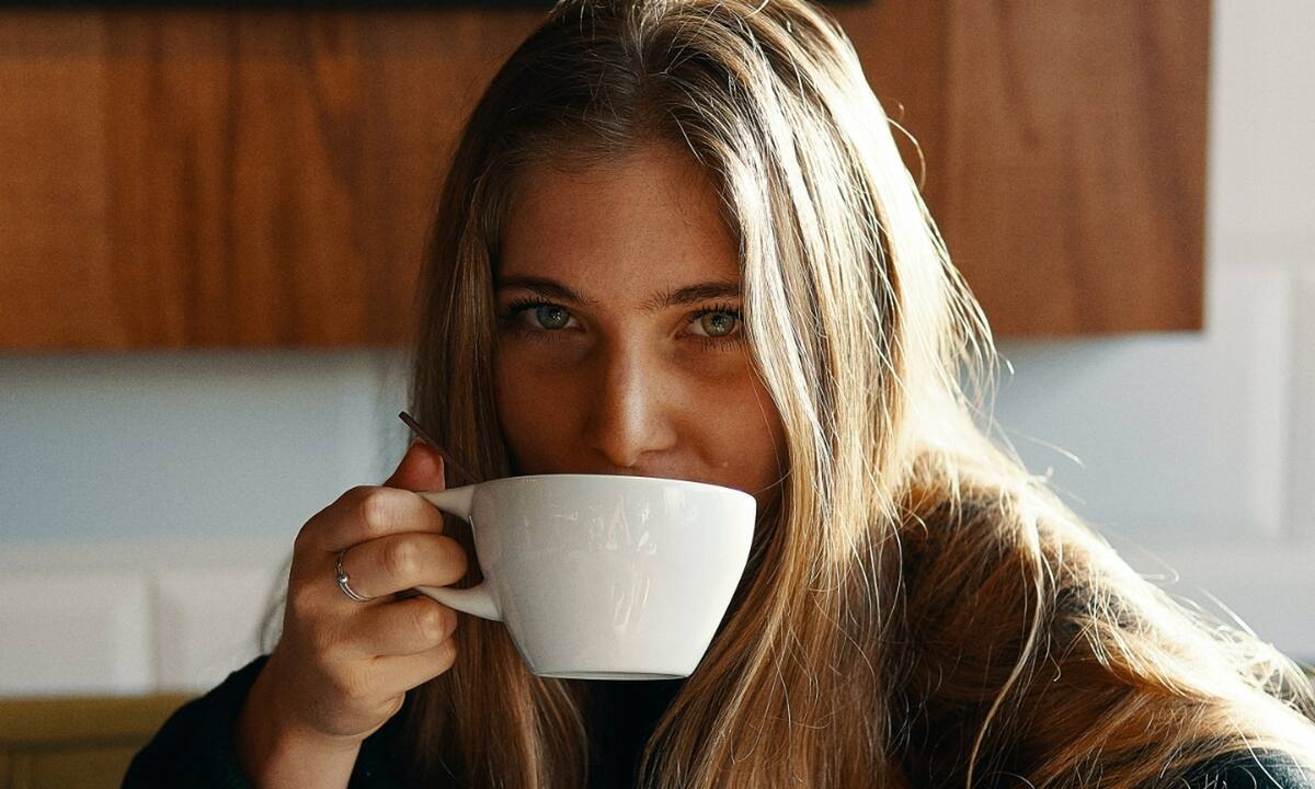 Καφεΐνη και άγχος: Πως σας επηρεάζει ο καφές