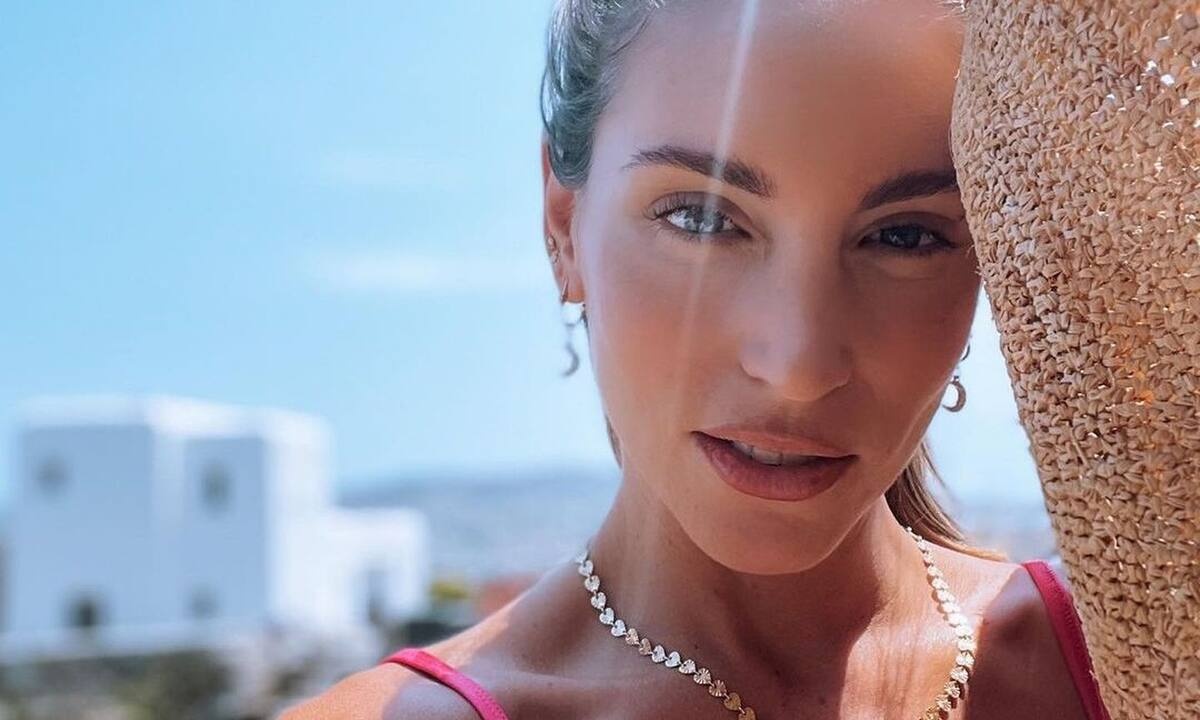 Οικονομάκου: Πάρταρε στην Μύκονο και ανέβασε κι άλλο την θερμοκρασία-Ο ξέφρενος χορός που συζητήθηκε