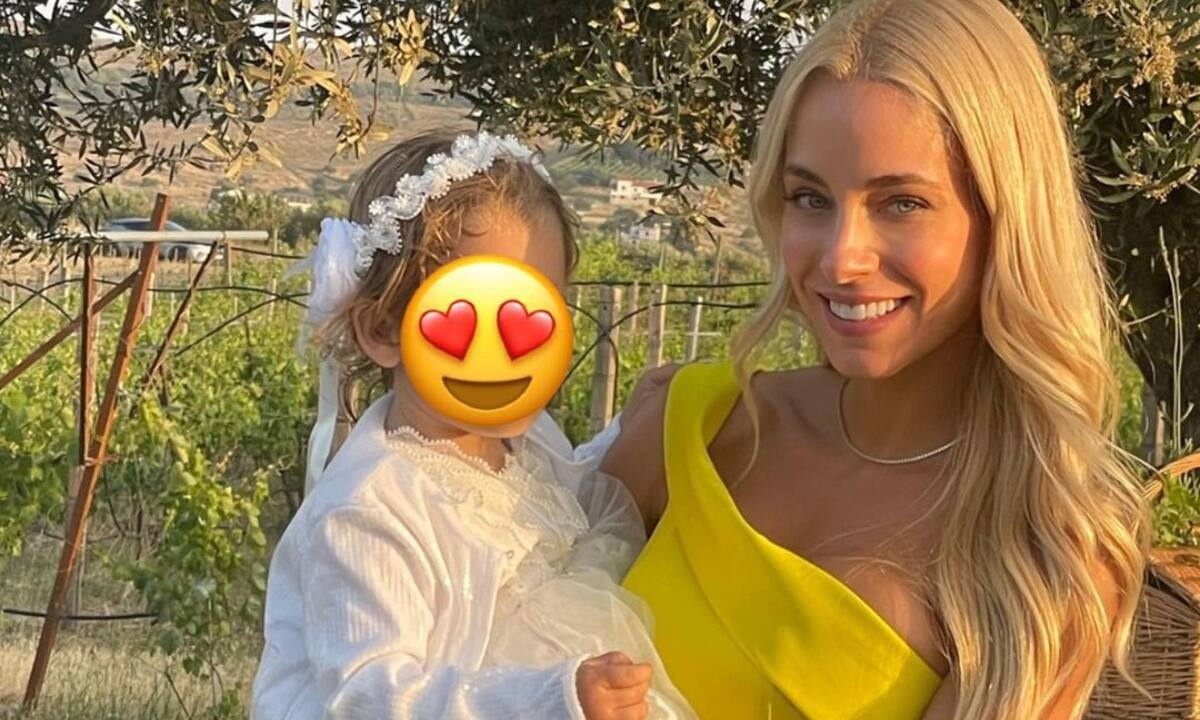 Δούκισσα Νομικού: Φώτο με τη μικρή Αναστασία από τη Σχοινούσα