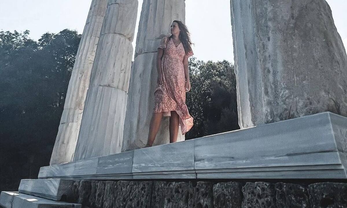 Χρηστίδου: Μαγεμένη από τη Σαμοθράκη–Οι νέες φωτό με μπικίνι που αναδεικνύουν το τέλειο μαύρισμά της