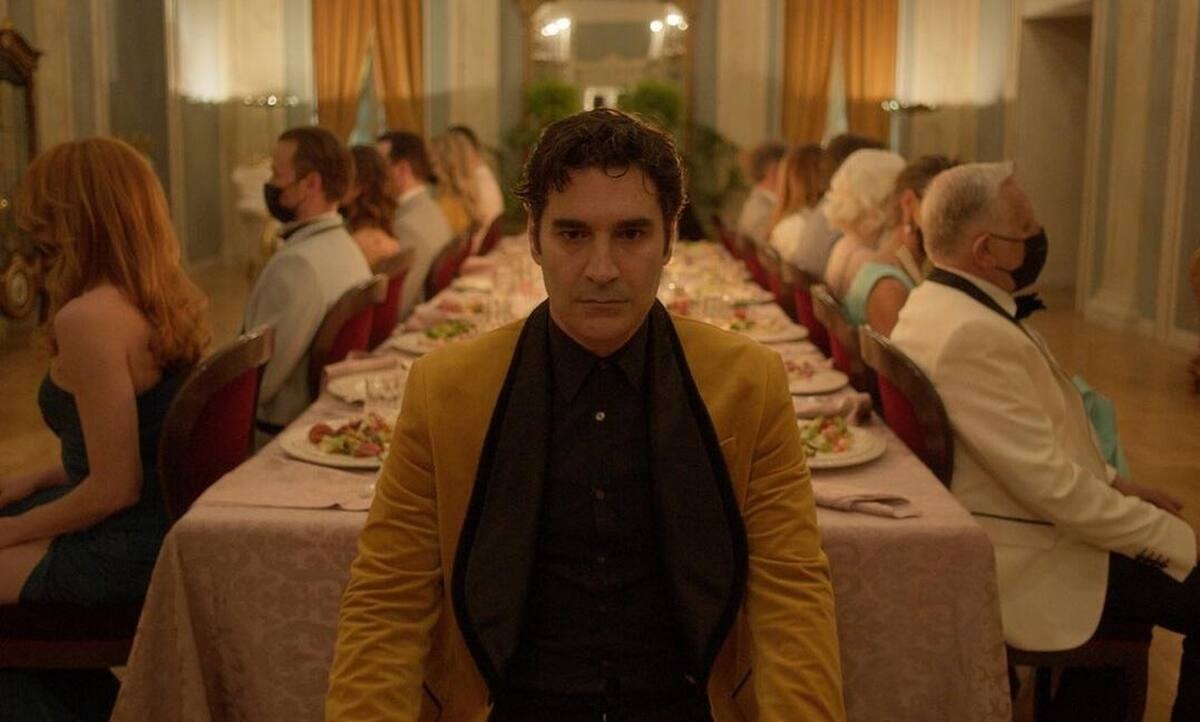 Maestro: Μια παράνομη σχέση τινάζει στον αέρα μια ολόκληρη κοινωνία