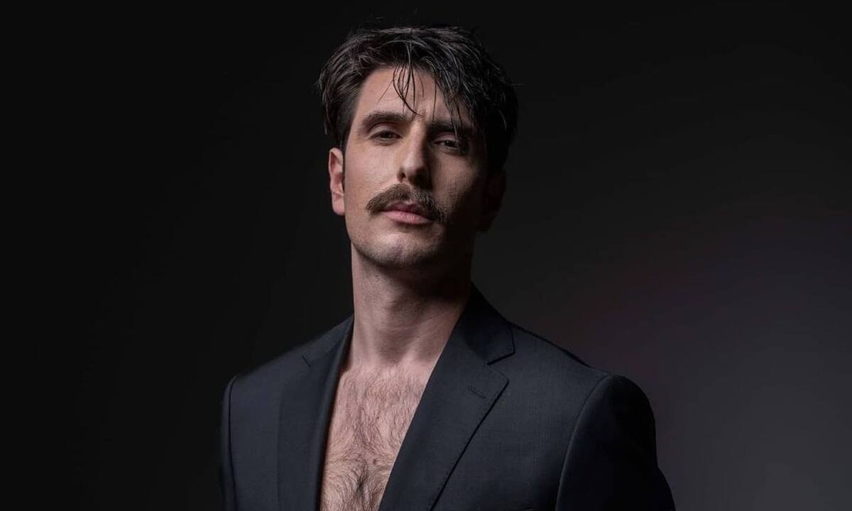 Γιώργος Γεροντιδάκης: Οι βουτιές στην Αστυπάλαια πριν ξεκινήσει και πάλι γυρίσματα για τον Σασμό