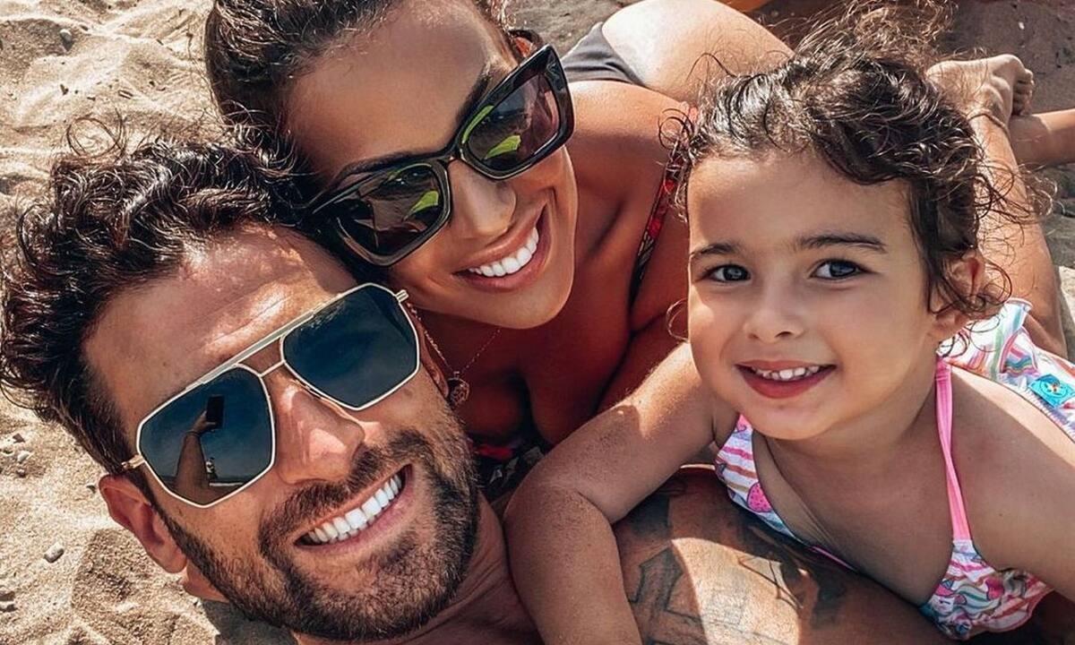 Ελένη Χατζίδου: H απίθανη φωτογραφία της μικρής Μελίτας να κάνει ιππασία