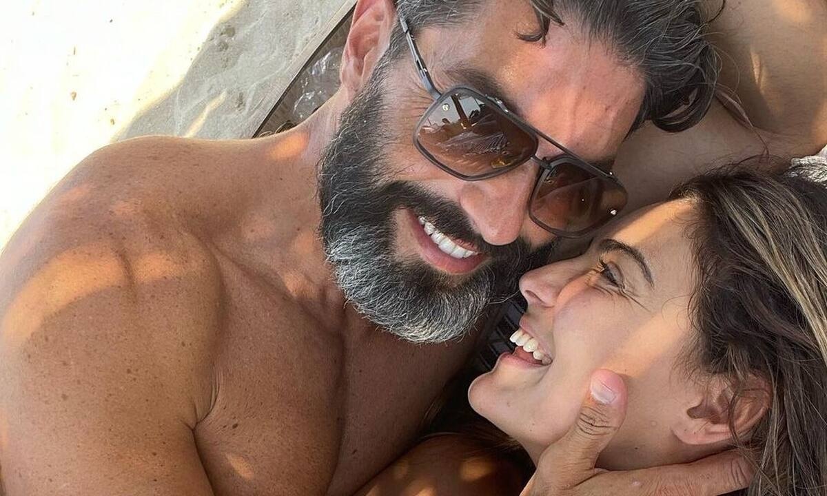 Μαρτίκας- Ανδριώτου: Η βόλτα με το σκάφος και τα... παιχνίδια στη θάλασσα- «Λιώσαμε»!