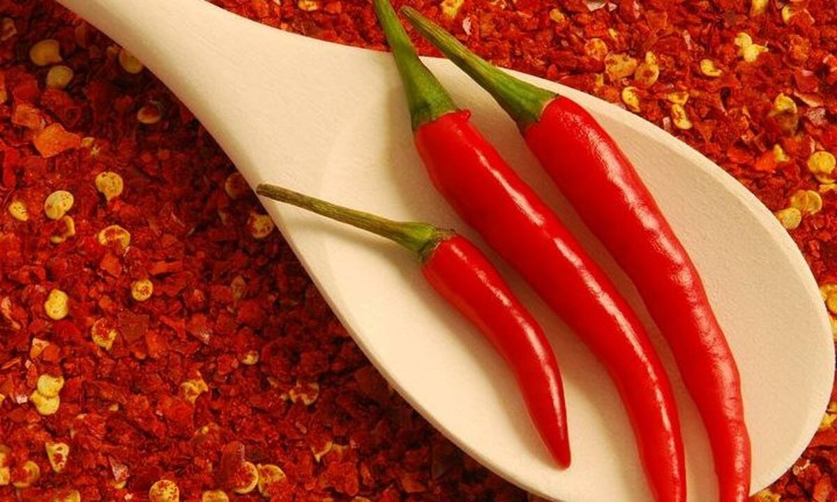 Πέντε λόγοι για τους οποίους τα πικάντικα τρόφιμα είναι υγιεινά