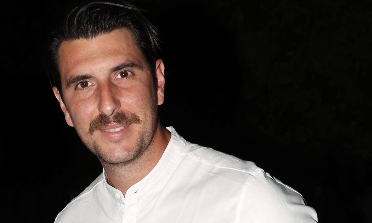 Σασμός: Τα ένοχα μυστικά του Γεροντιδάκη και ο λόγος που κρύβει την πραγματική του ταυτότητα!