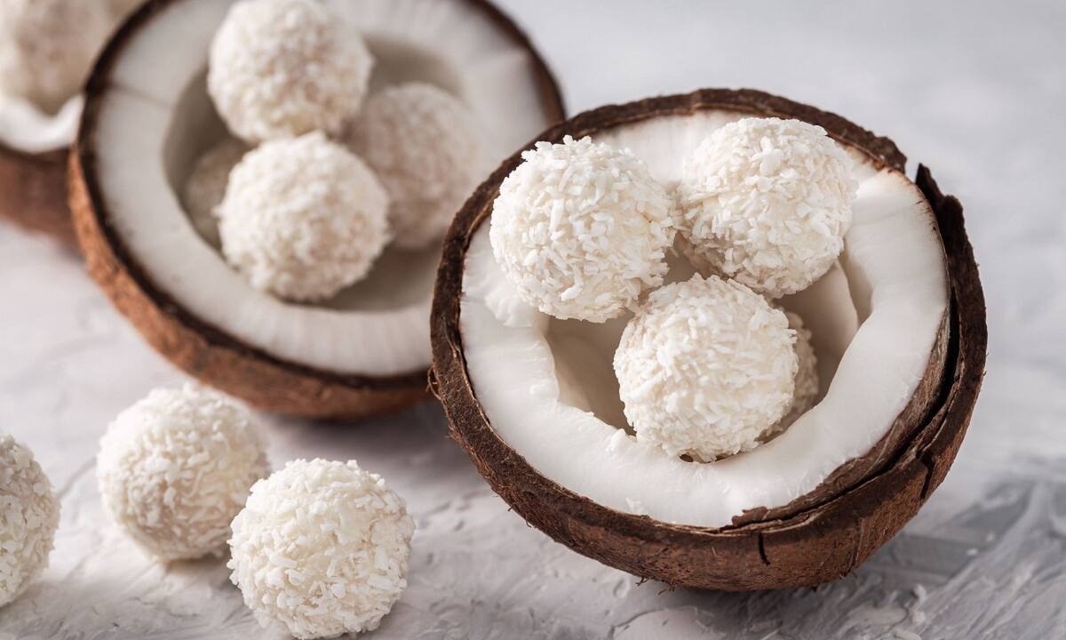 Φανταστικό γλύκισμα με σοκολάτα και καρύδα - Σε δύο απλά βήματα