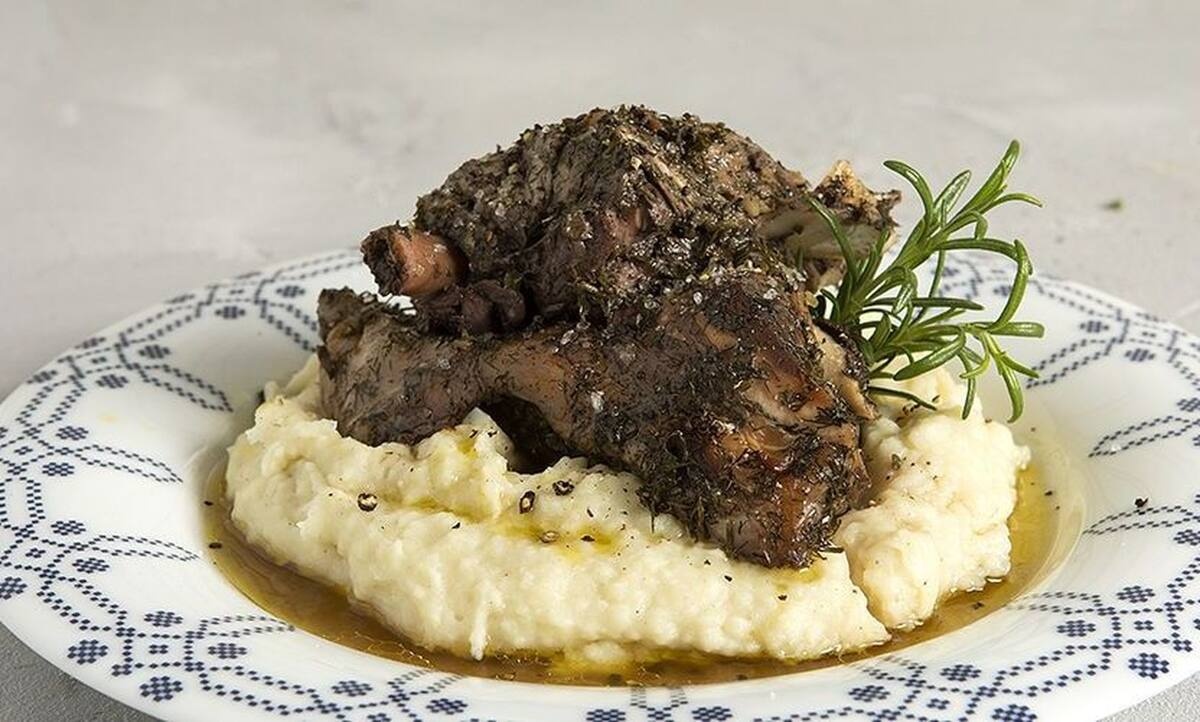 Μαστέλο Σίφνου από τον Άκη Πετρετζίκη