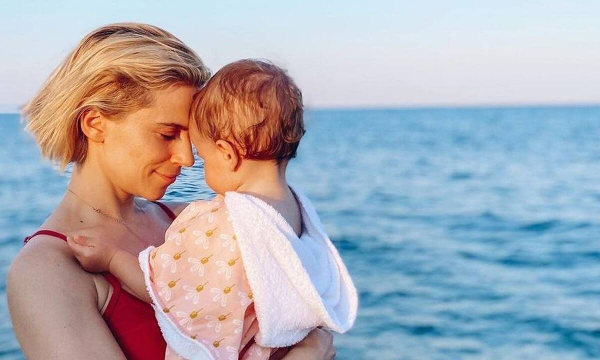 Νάντια Μπουλέ: Οι νέες φωτογραφίες με την κόρη της