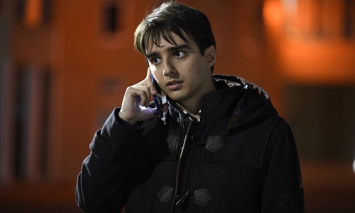 Στρατής Χατζησταματίου για Σασμό: «Ανάμεσα στη Θοδώρα και τον Ορφανό χτίζεται κάτι δυνατό»