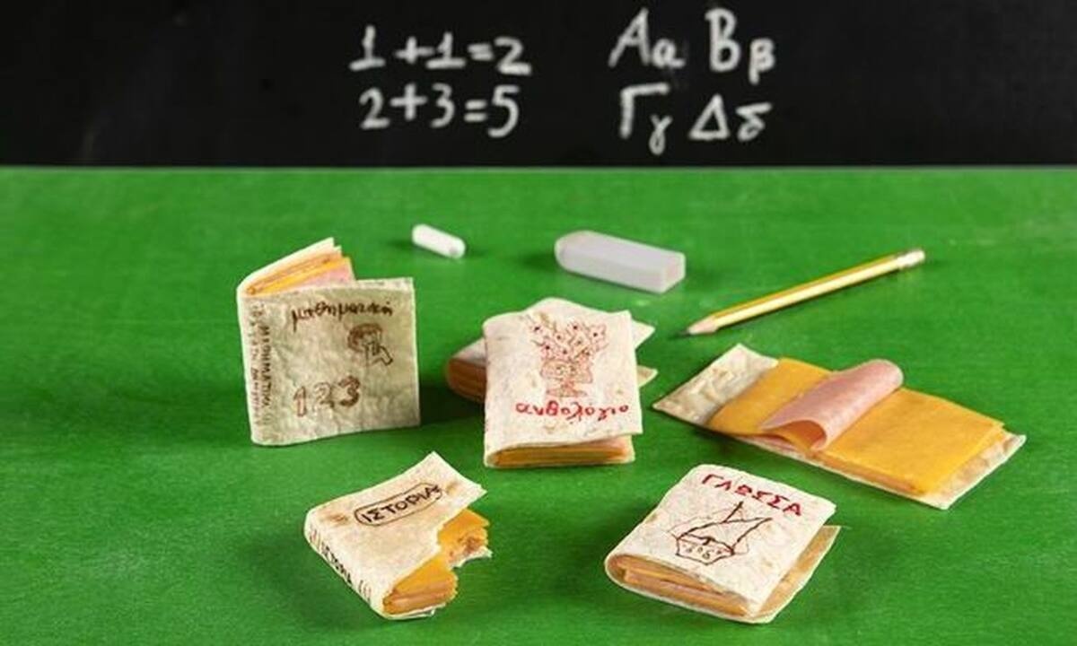 Παιδικές τορτίγιες-βιβλία από τον Άκη Πετρετζίκη