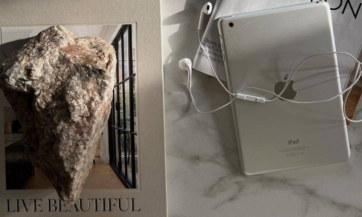 Η απόλυτη playlist για τέλεια διάθεση όποτε βγαίνεις από το σπίτι
