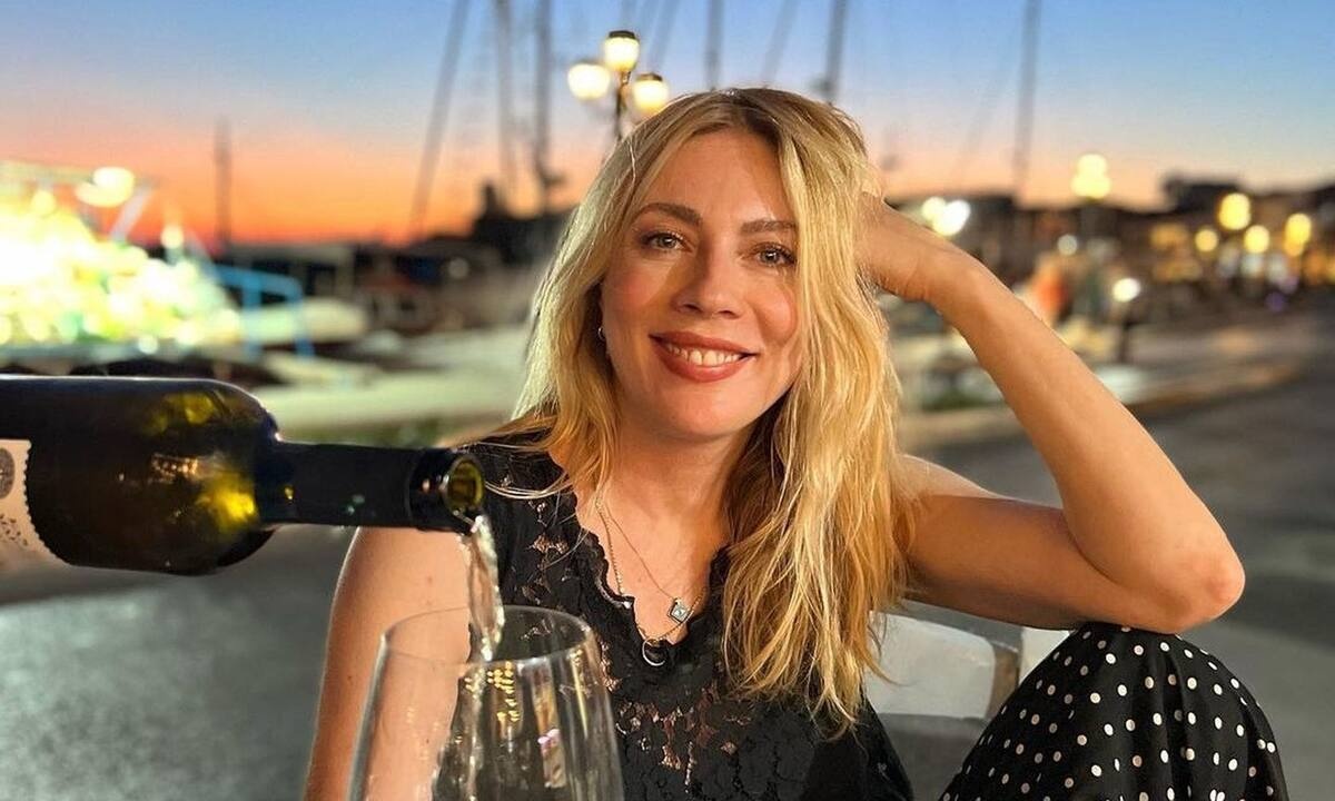 H Σμαράγδα Καρύδη επιστρέφει με πρωταγωνιστικό ρόλο σε νέα σειρά