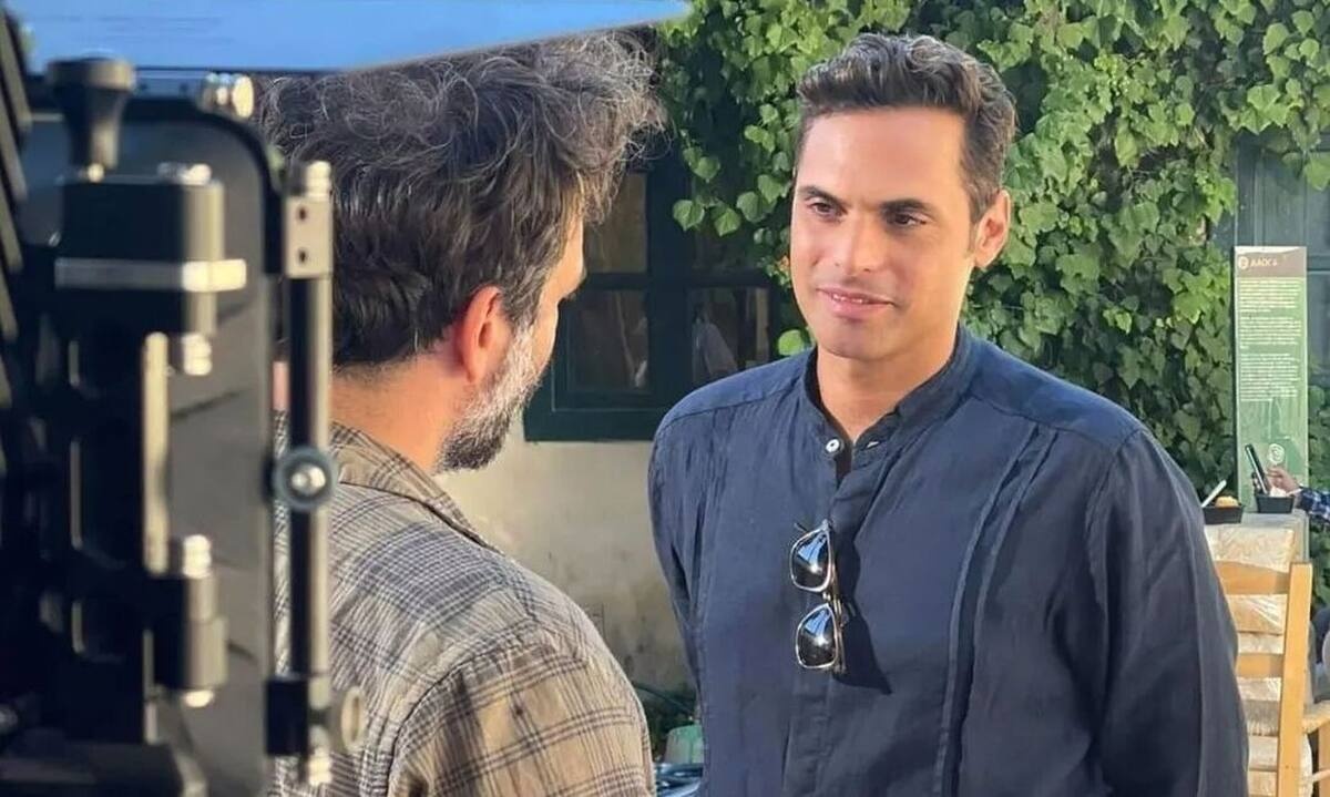 Γλυκάνισος: Γιώργος Παπαγεωργίου: «Στους κεραυνοβόλους έρωτες δεν υπάρχει λογική»