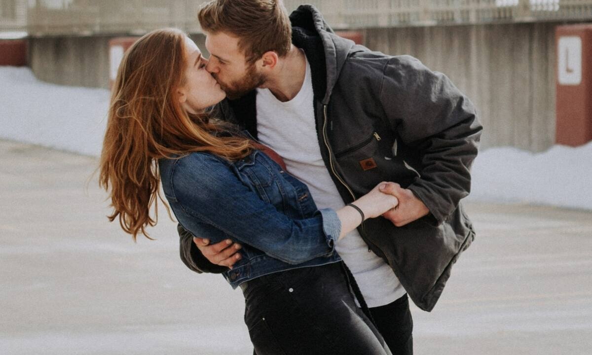 5 tips για να σε προσέξει αυτός που σου αρέσει