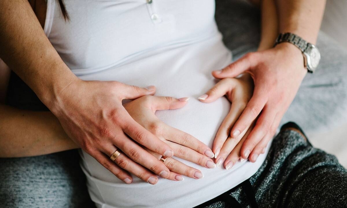 Ήθελε να κάνει κορίτσι και έφερε στον κόσμο δυο αγόρια - Ένα κείμενο για αυτή την απογοήτευση