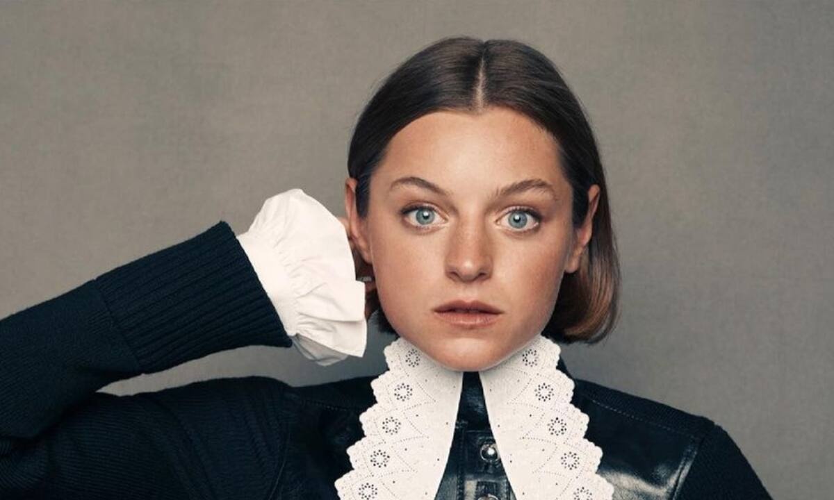 Netflix: 3 ταινίες που θα λατρέψεις αν αγάπησες το «The Crown»