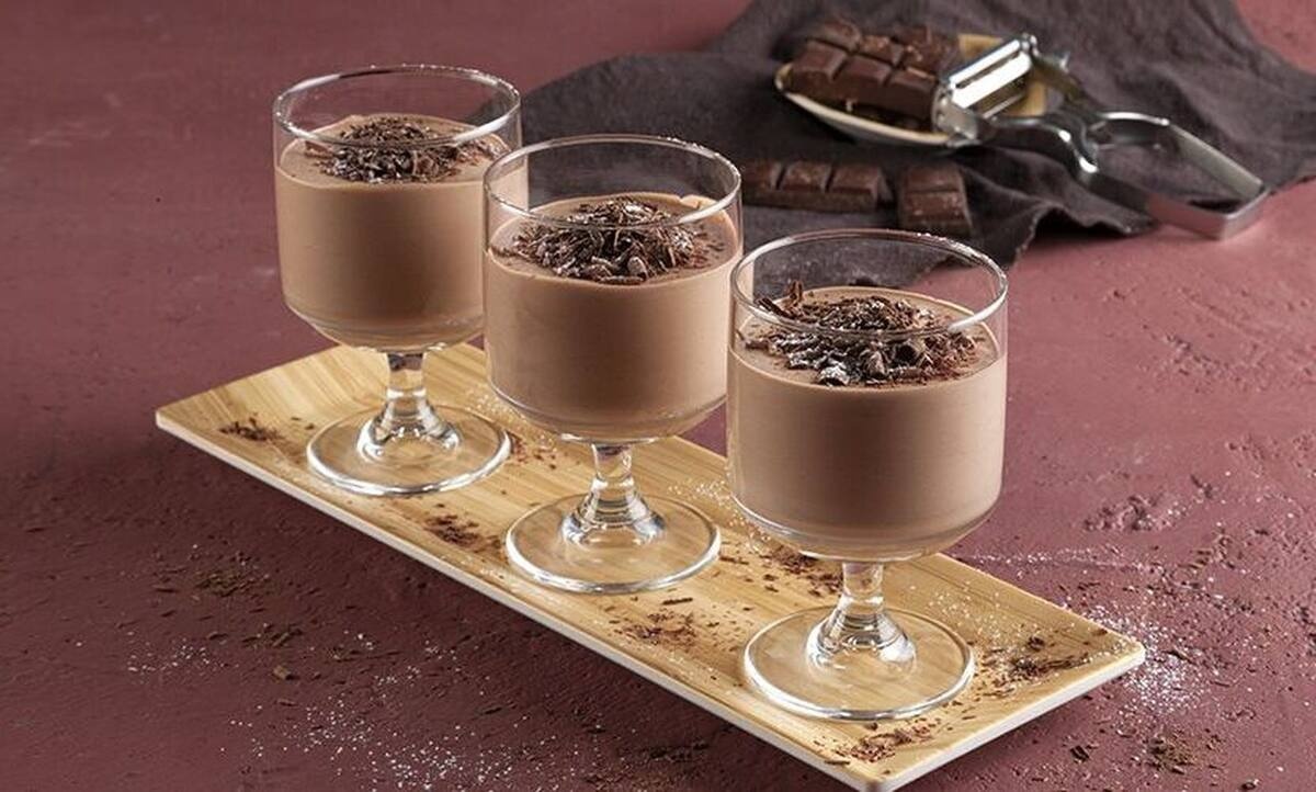 Μους σοκολάτας γάλακτος από τον Άκη Πετρετζίκη!