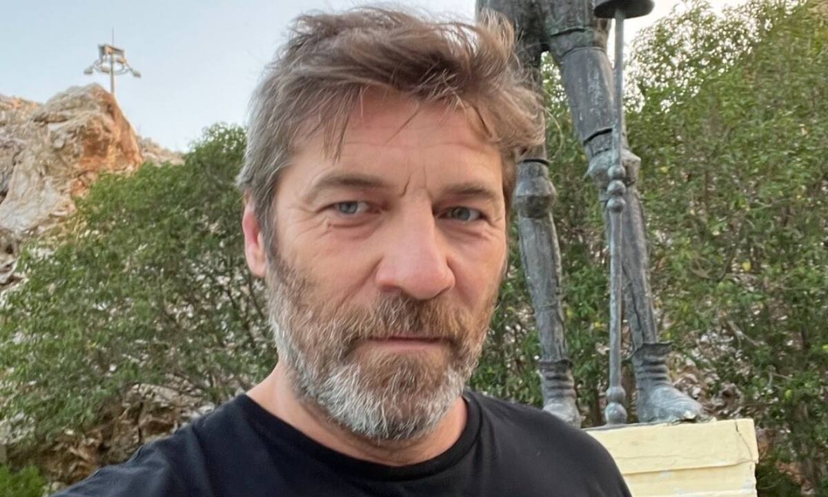 Τρικούβερτο γλέντι για Στάνκογλου - Μπισμπίκη με ζειμπέκικο και σπάσιμο πιάτων