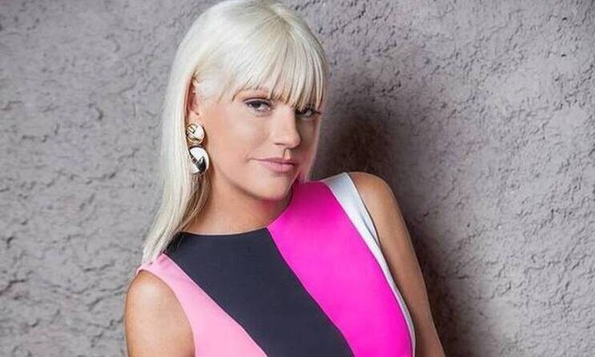 Σάσα Σταμάτη: «Ο πατέρας μου είχε μανιοκατάθλιψη, πήγαινα στο ψυχιατρείο και δεν ήθελε να με δει»