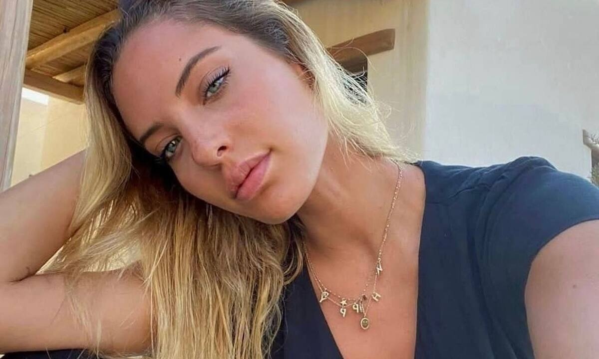 Η Νεφέλη Λιβιεράτου βρήκε την πιο hot ασχολία μετά την αποφοίτηση