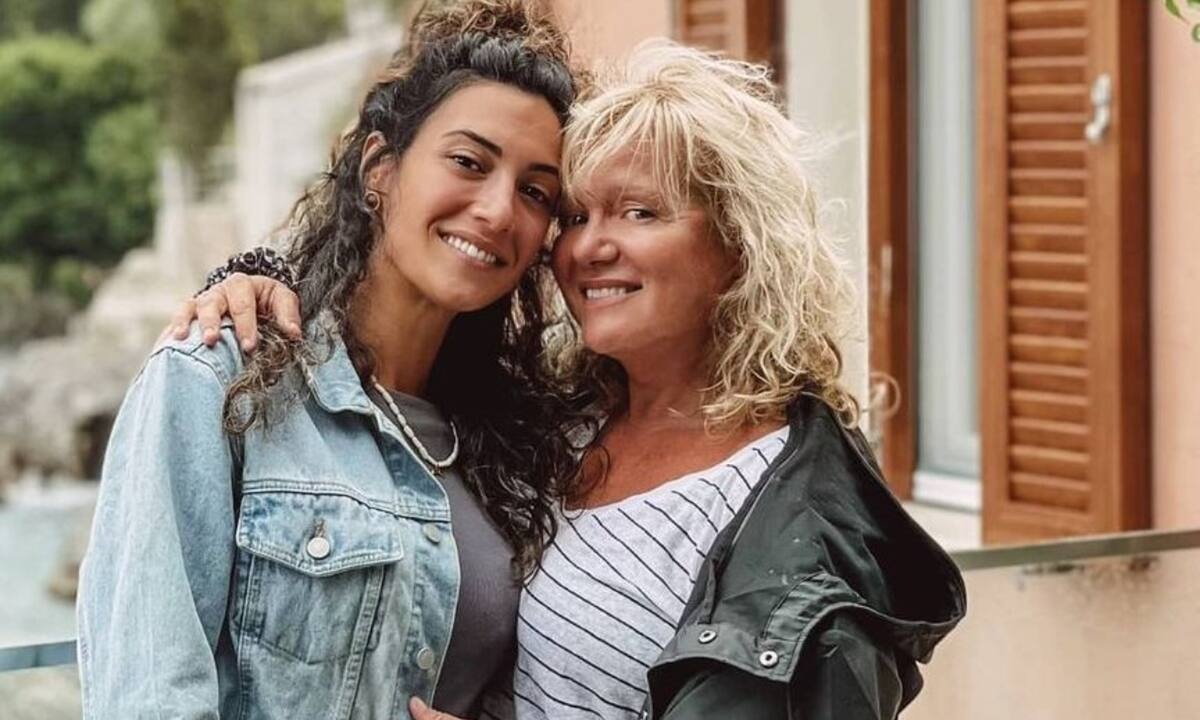 Η Μαρία Καβογιάννη είναι η φίλη που θα θέλαμε να έχουμε όλες