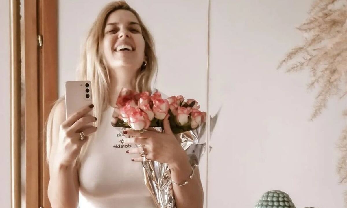 Μαντώ Γαστεράτου: «Πες ένα ευχαριστώ μωρή γουρούνα στο σώμα σου»