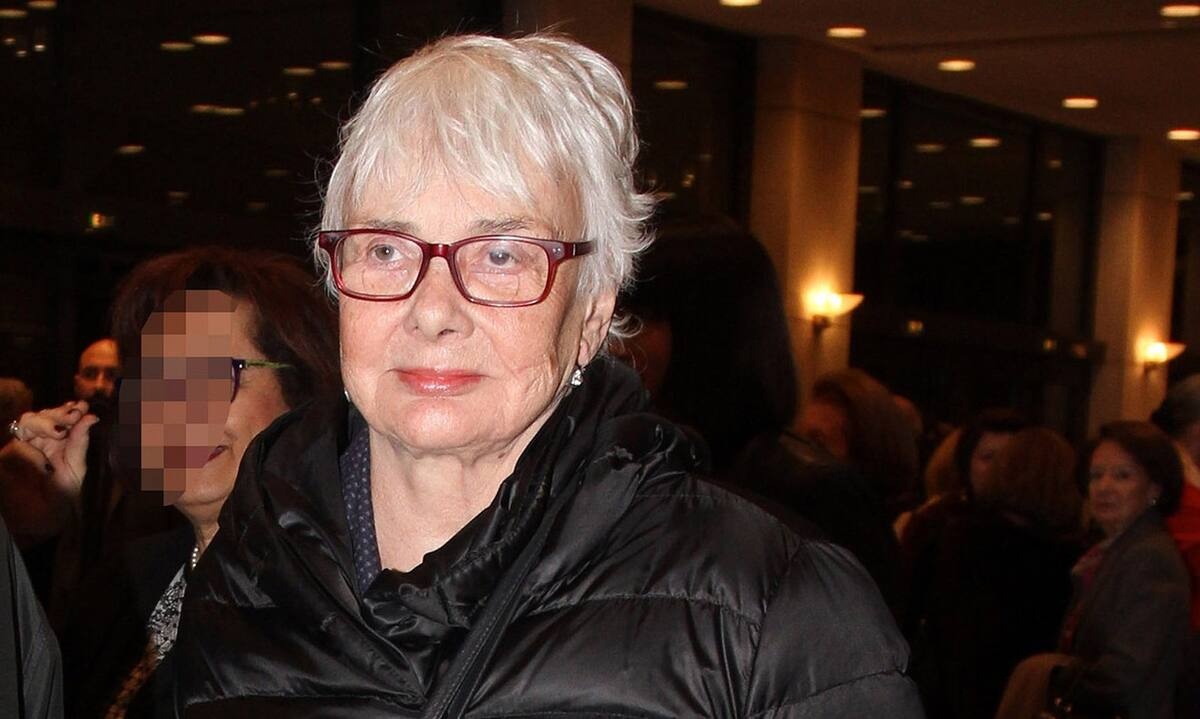 Ξένια Καλογεροπούλου: «Ένα βράδυ δεν την άκουγα, πήγα στο δωμάτιό της και τη βρήκα νεκρή»