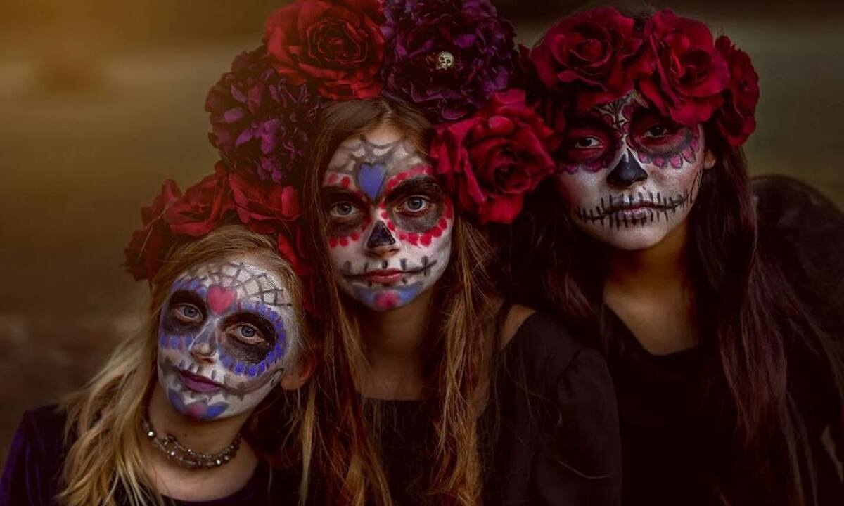Día de los muertos: Παιδιά γιορτάζουν την Ημέρα των Νεκρών