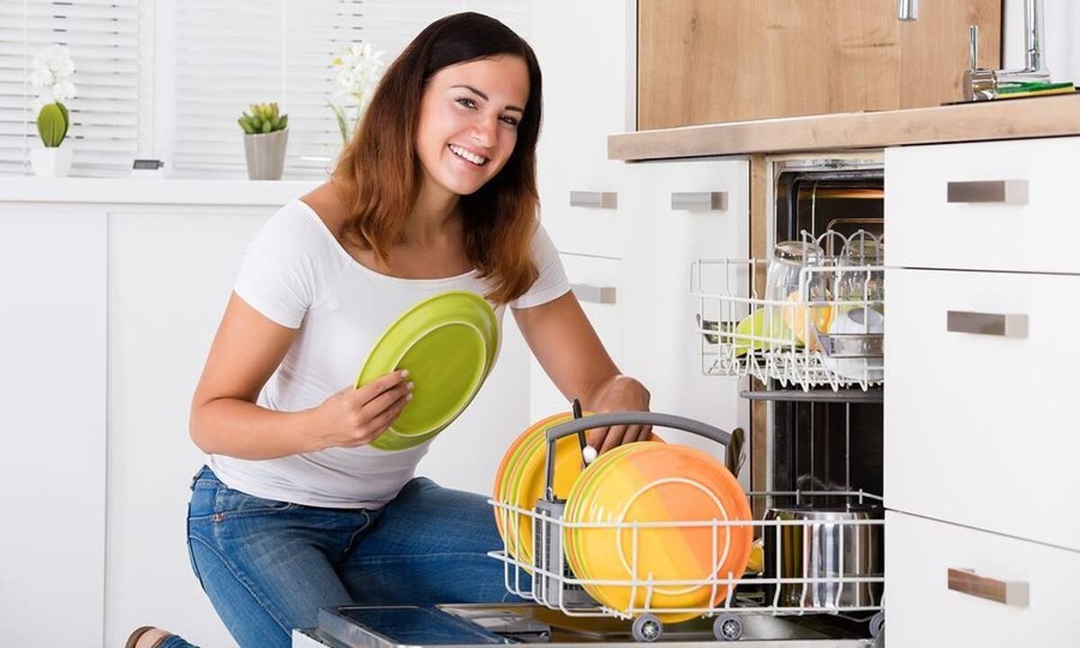 Με τι να αντικαταστήσετε το απορρυπαντικό πλυντηρίου πιάτων