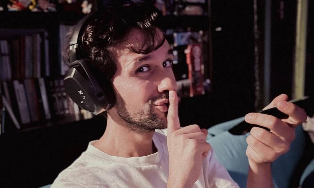 Ορφέας Αυγουστίδης: Φώτο από τη βόλτα με τον γιο και τη σύζυγό του