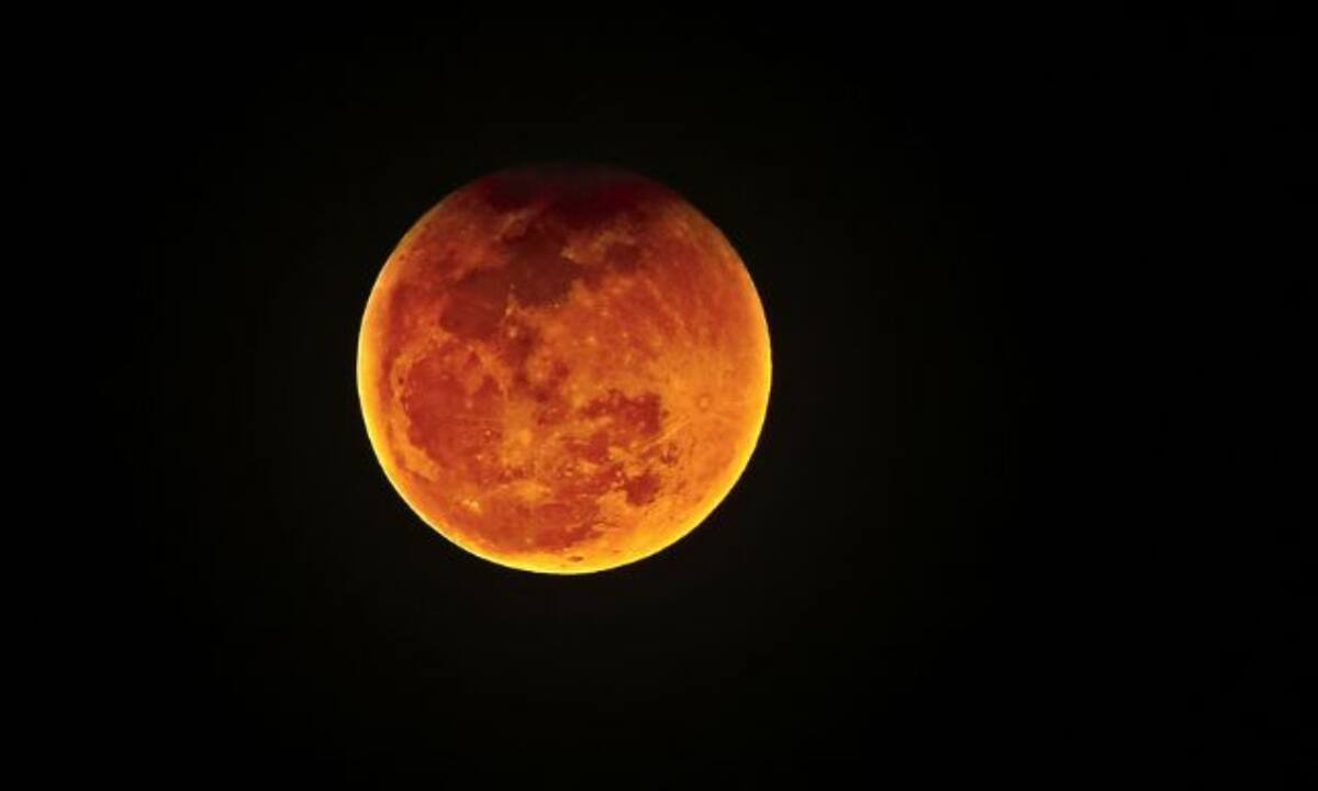 Σήμερα 08/11: Σεληνιακή έκλειψη στον Ταύρο