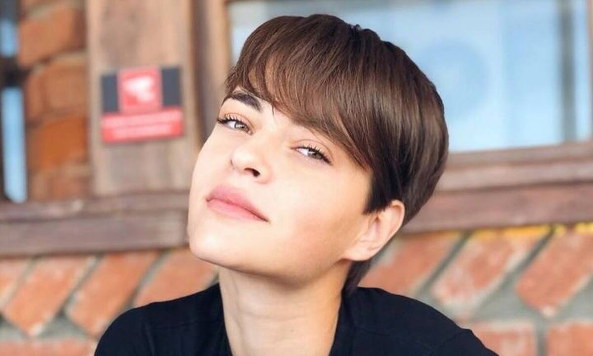 Εμμανουέλα Μάινα: Μετά το GNTM 2 έχει υιοθετήσει το ανδρόγυνο look- 10+1 απίθανες φωτό της!