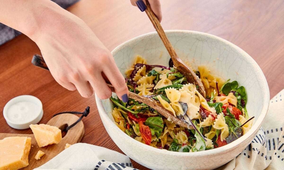 Συνταγές για μακαρονοσαλάτες εύκολες και διαιτητικές